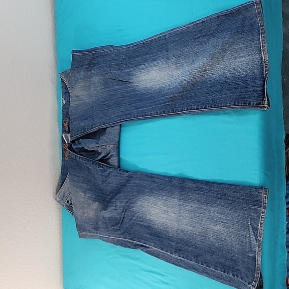 Not Of This World Jesus Medium Wash Distressed Denim Jeans, Size 33 - Picture 7 of 16